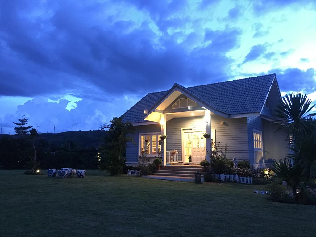 Misty English Cottage Ban Non Na Yao Екстериор снимка
